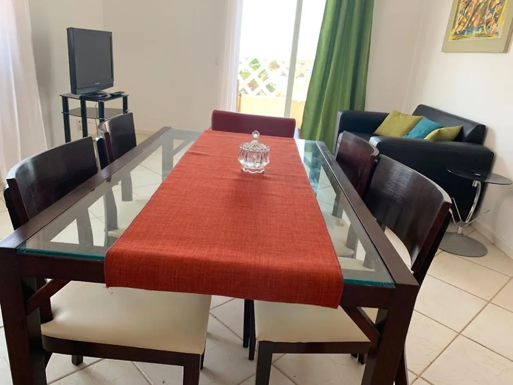 Santana Single Bedroom Serviced Apartment Санта-Мария