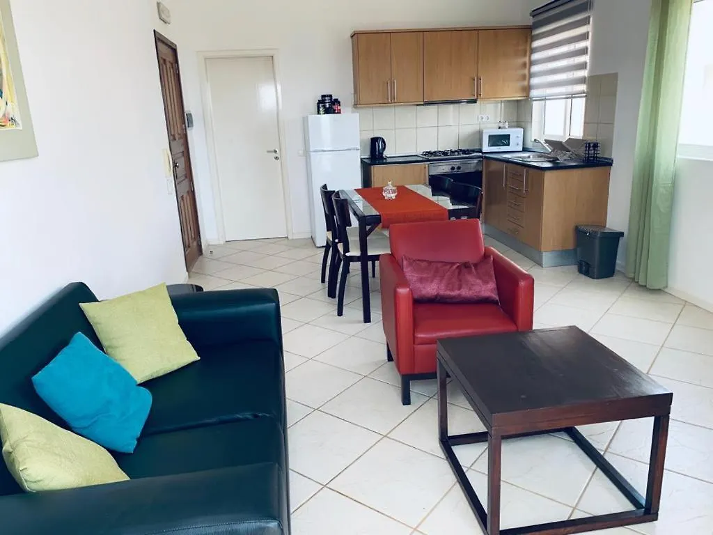 Santana Single Bedroom Serviced Apartment Санта-Мария